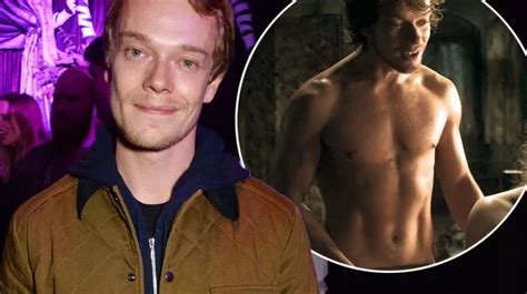 alfie allen dick|Game of Thrones Alfie Allen reveals naked scenes